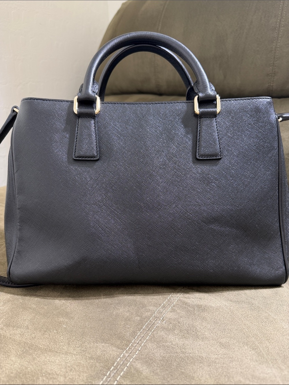 Lux Metrocity Black Saffiano Leather Structured Tote Bag Gold Hardware Vintage. - Picture 4 of 16